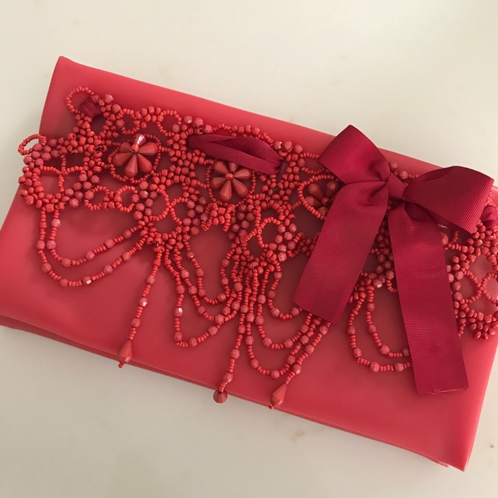 Kontessa, red beaded clutch